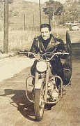 Elvis Presley - černobílé